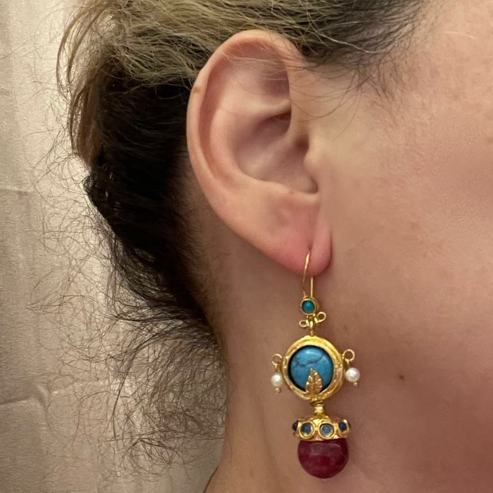 Gorgeous Grecian Drop Earrings